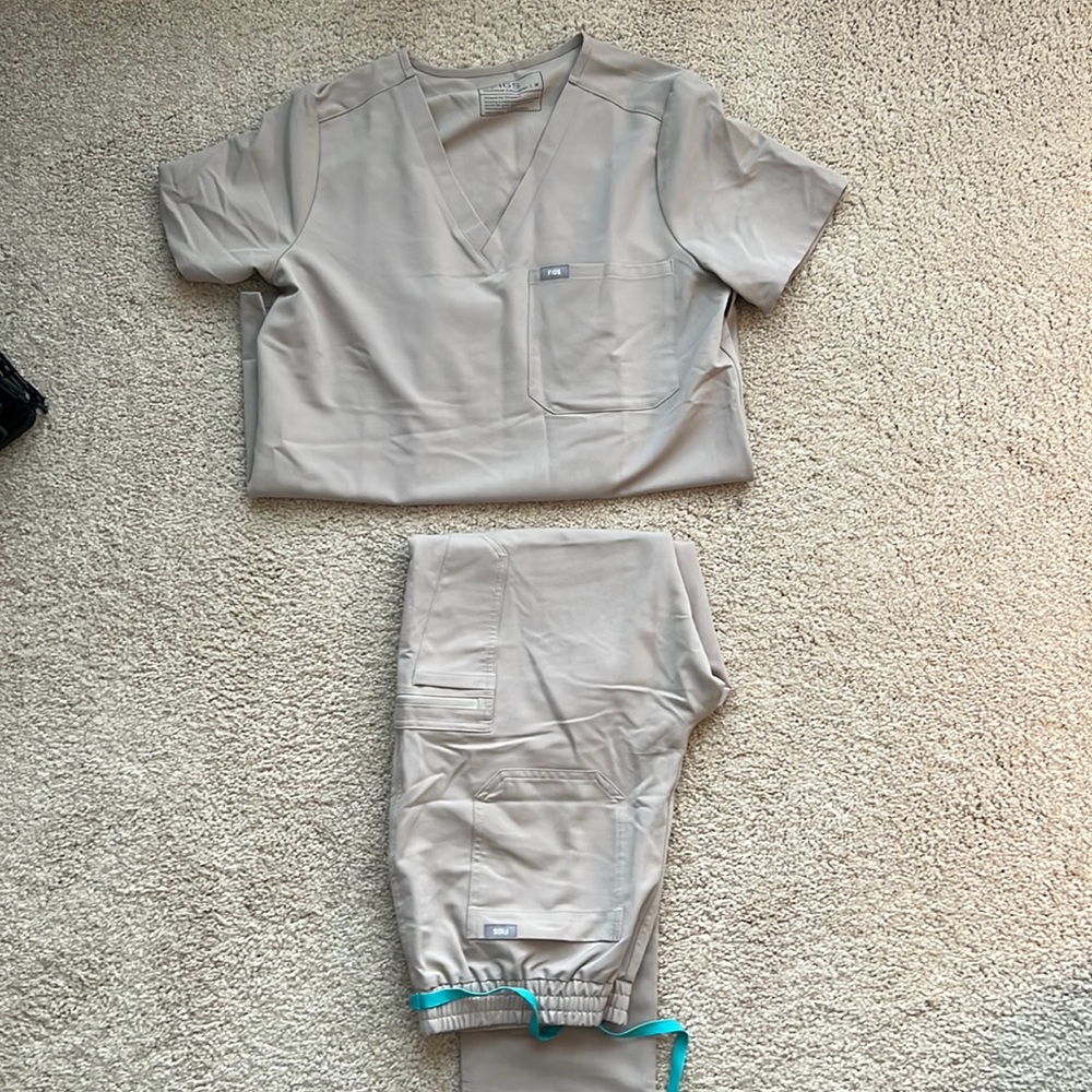 Beige colored Figs. Brand new. Never worn! Size medium